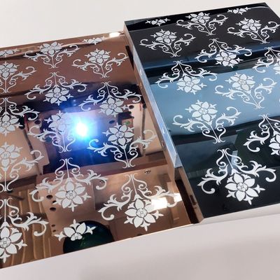 スマートミラー彫刻機 ステンレス鋼板の彫刻と彫刻のための水力