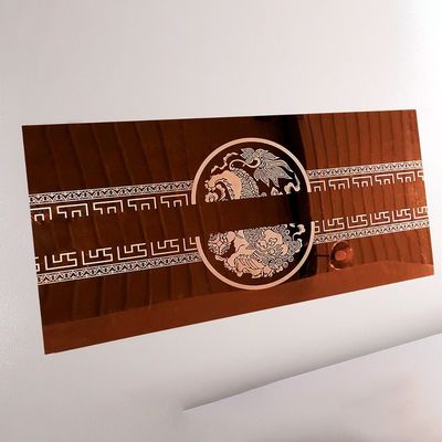 パキスタンにおけるガラスステンレスサインのためのレーザー彫刻機H2-1326 アルミデコシート金属プレート